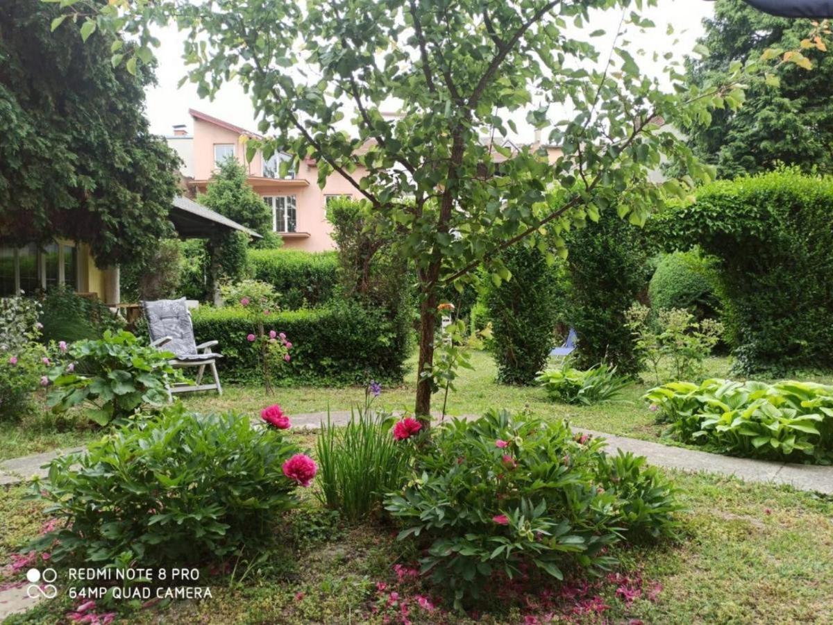 Apartamento Cocic Garden Osijek Exterior foto